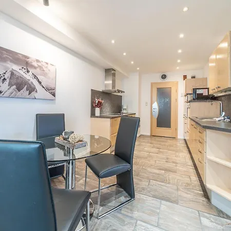 Appartementhaus Im Winkel ゲストハウス ゼルデン