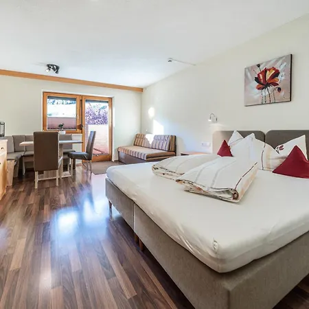 Appartementhaus Im Winkel זולדן